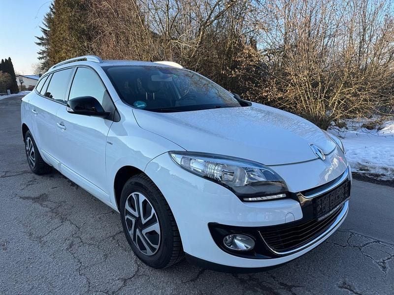 Gebraucht 2013 Renault Mégane III Bose Edition Limousine | 3.500 € (Guter Preis) - Bild 1/4