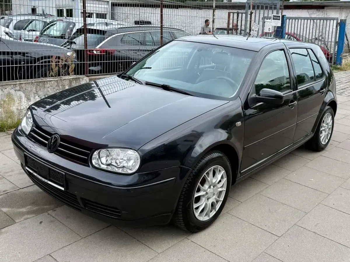Gebraucht VW Golf III Highline 116 PS (85 kW) 1999 Schwarz Limousine
