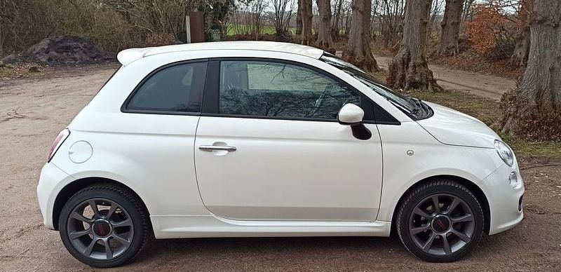 Gebraucht Fiat 500 95 PS (69 kW) 2014 Weiß Kleinwagen