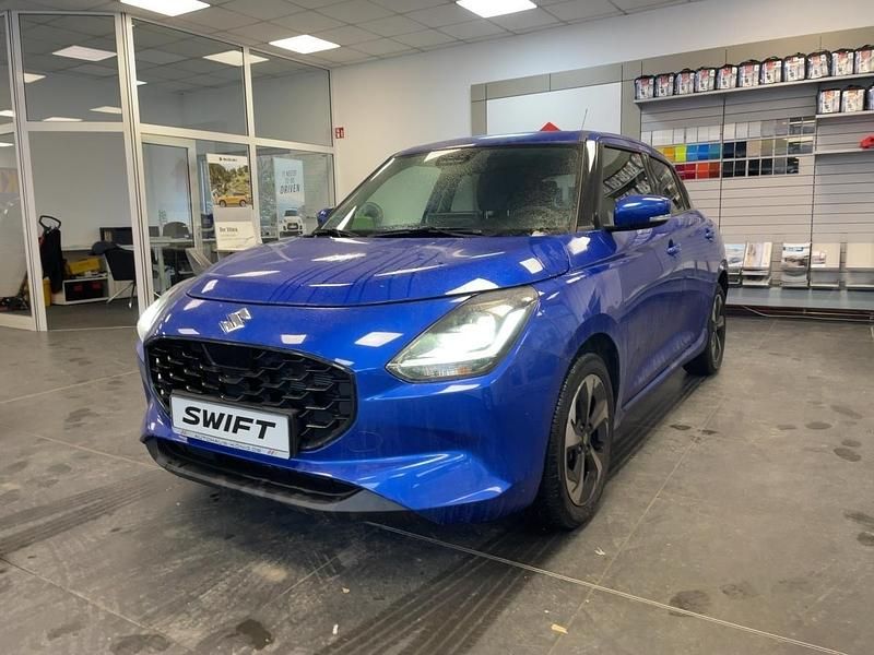 Gebraucht Suzuki Swift Comfort+ 83 PS (61 kW) 2024 Blau Kleinwagen