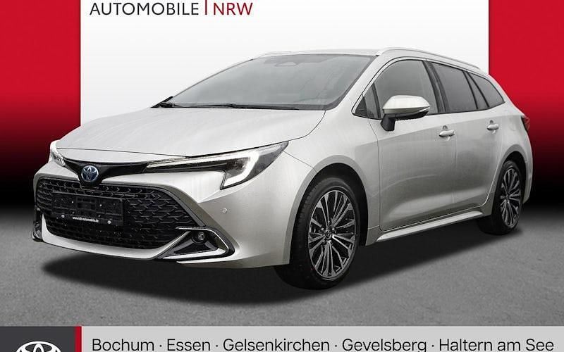Silber Neu 2025 Toyota Corolla Kombi | 36.389 € (Teuer) - Bild 1/4