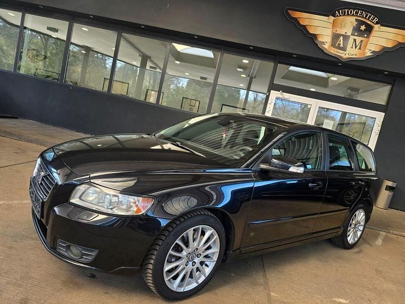 Gebraucht Volvo V50 Summum 179 PS (131 kW) 2008 Schwarz Kombi