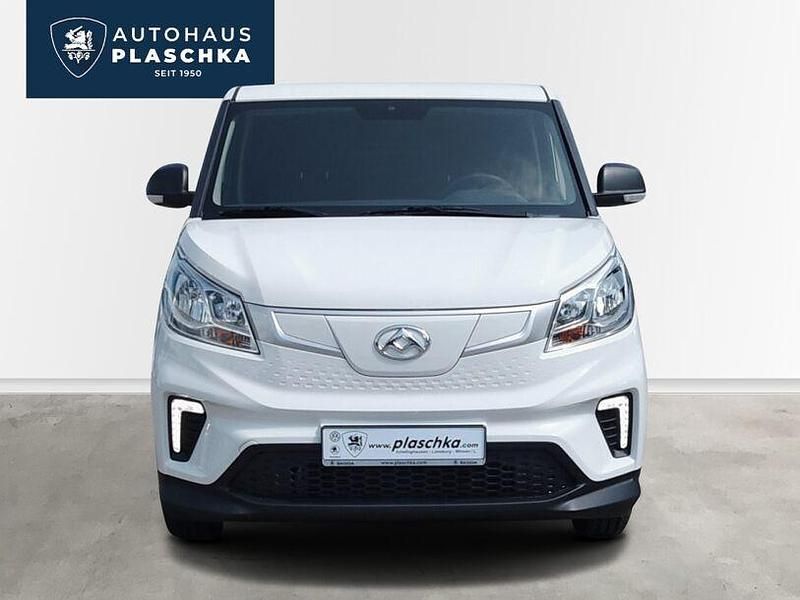 Neu Maxus eDeliver 3 117 kW (160 PS) 2025 Weiss Van