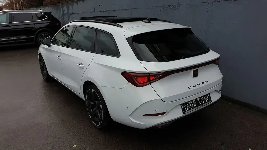 Gebraucht Cupra Leon 245 PS (180 kW) 2021 Weiß Limousine