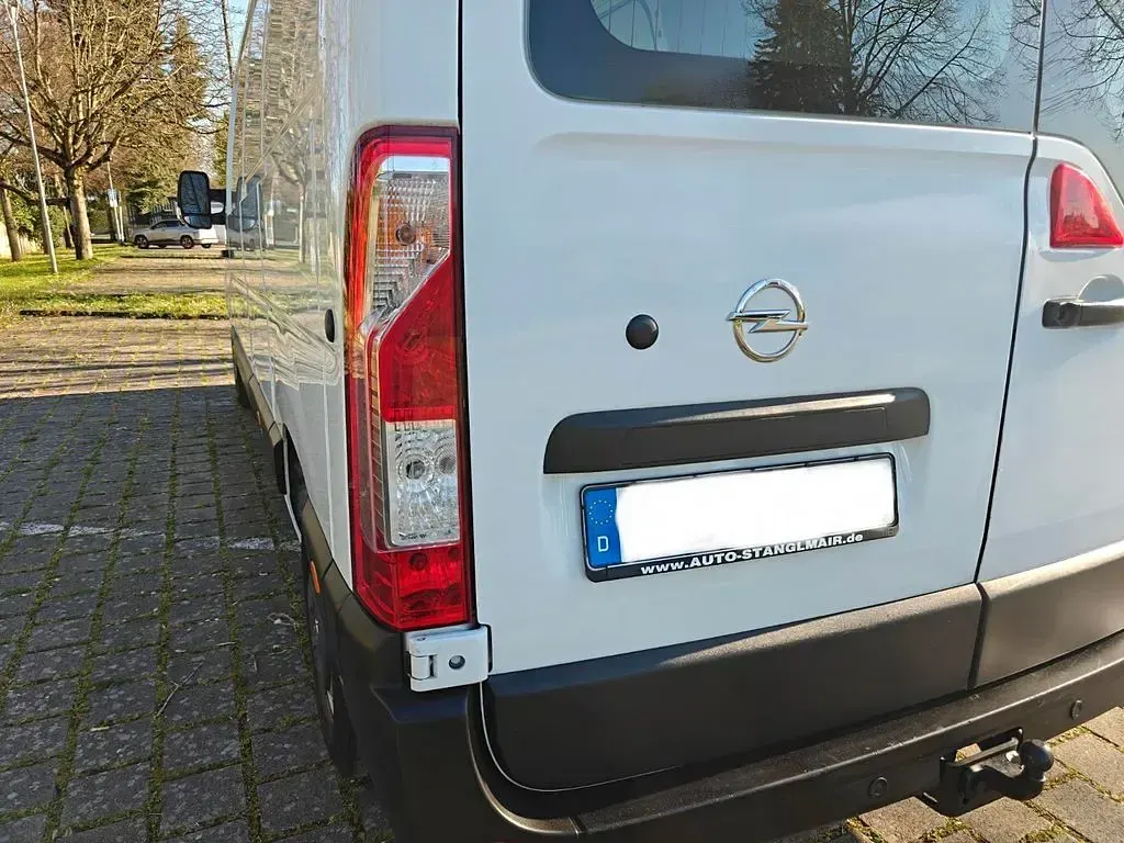 Gebraucht Renault Master 131 PS (96 kW) 2019 Weiß Van / Kleinbus