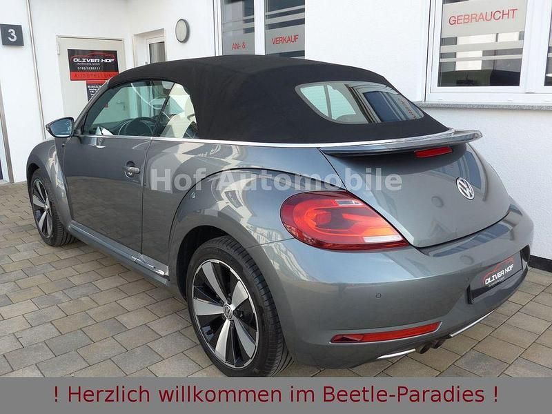 Gebraucht VW Beetle Sound 150 PS (110 kW) 2018 Platinum grey Kleinwagen