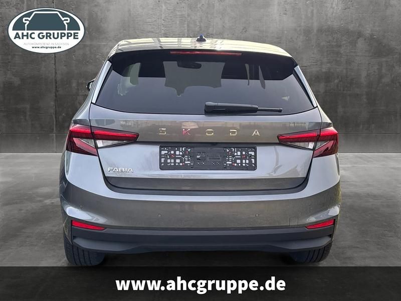 Neu Skoda Fabia Tour 116 PS (85 kW) 2026 Grau Kleinwagen