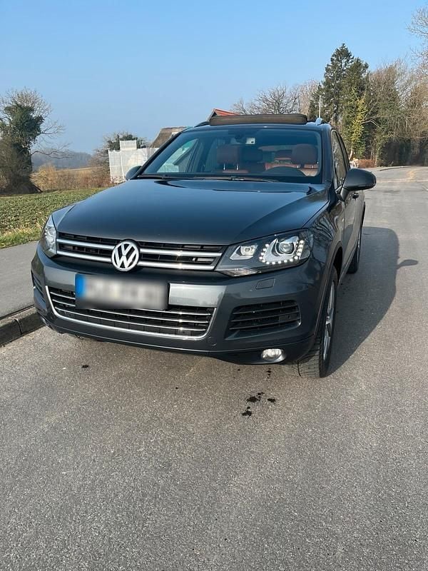 Gebraucht VW Touareg Edition 240 PS (176 kW) 2013 Grau SUV