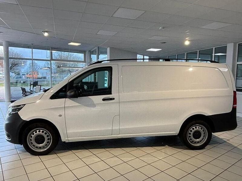 Gebraucht Mercedes Vito 190 PS (139 kW) 2024 Weiß Van