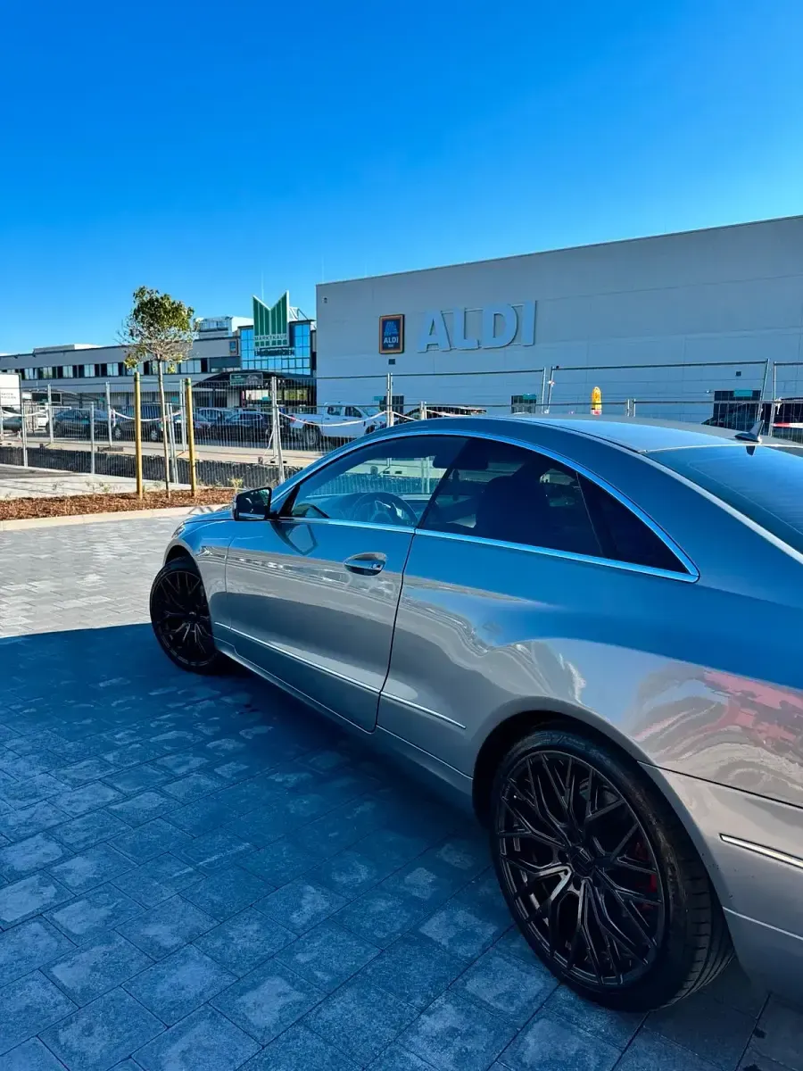 Gebraucht Mercedes E250 204 PS (150 kW) 2014 Grau Coupé