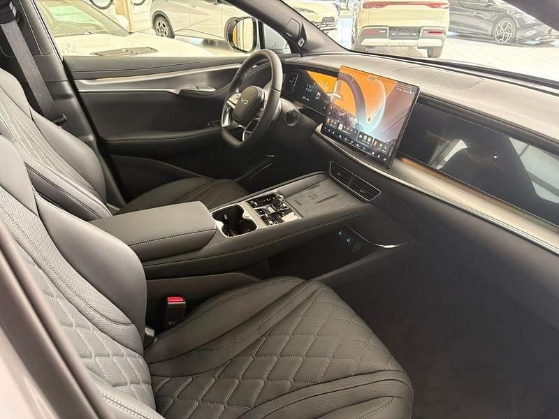Neu BYD Sealion 7 Comfort 230 kW (313 PS) 2025 Grau SUV