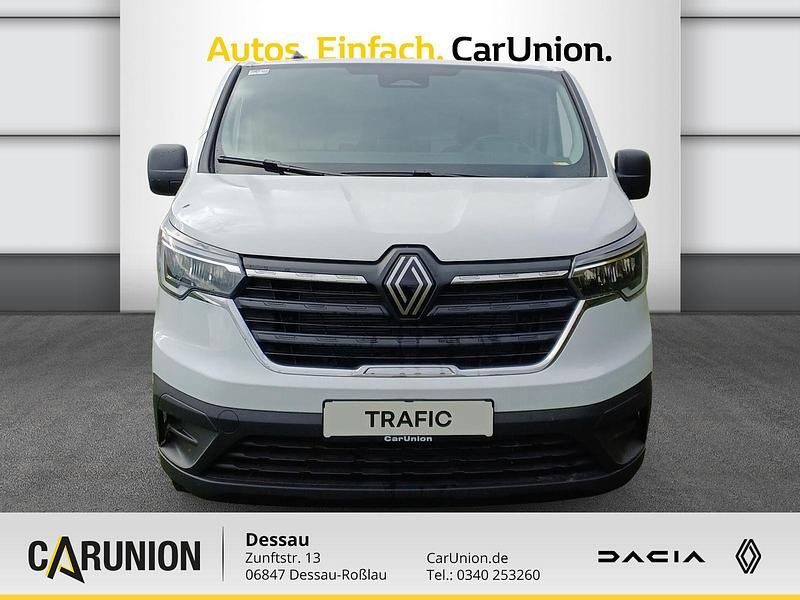 Neu Renault Trafic Komfort 110 PS (80 kW) 2025 Arktisweiß Van / Kleinbus