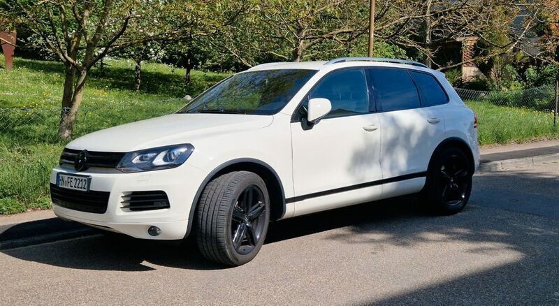 Weiß Gebraucht 2011 VW Touareg Exclusive SUV | 17.000 € (Fairer Preis) - Bild 1/4