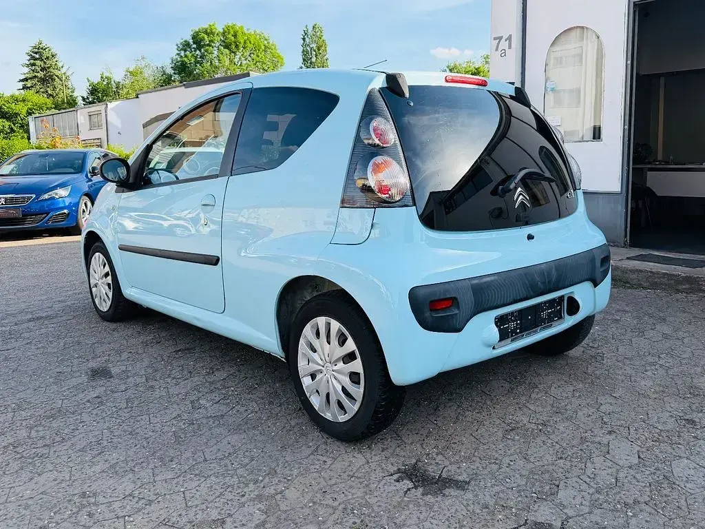 Gebraucht Citroën C1 SELECTION 68 PS (50 kW) 2014 Blau Kleinwagen