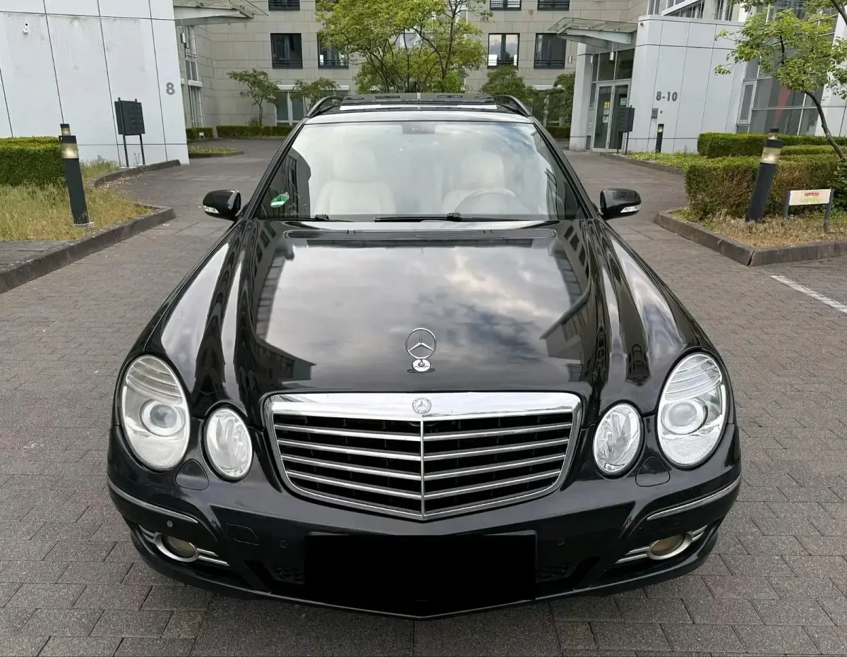 Gebraucht Mercedes E320 Sport 224 PS (164 kW) 2009 Schwarz Kombi