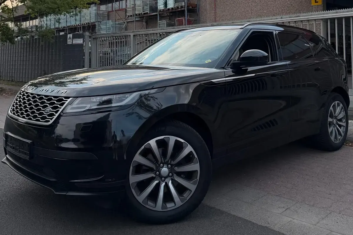 Gebraucht Land Rover Range Rover Velar 241 PS (177 kW) 2018 Schwarz SUV