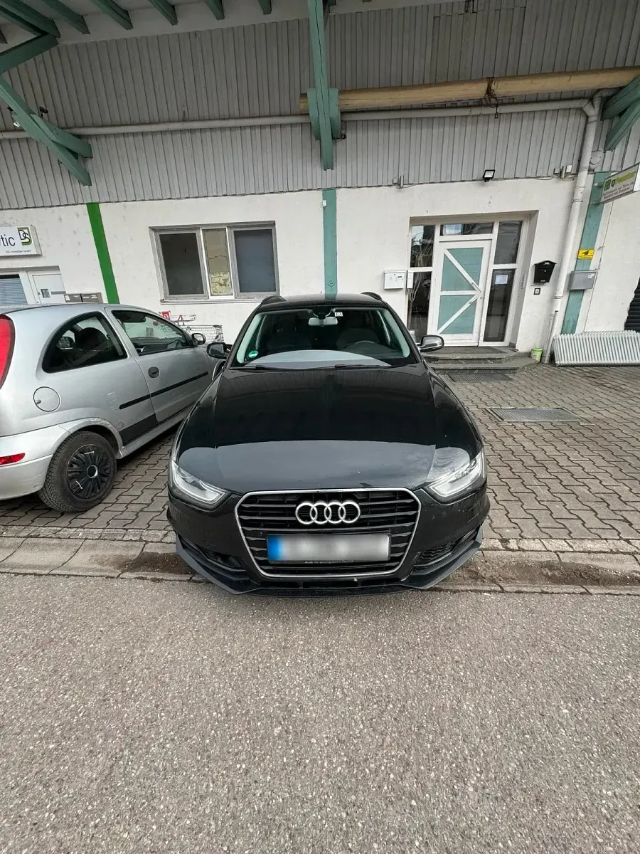 Gebraucht Audi A4 S-Line 190 PS (139 kW) 2015 Schwarz Kombi