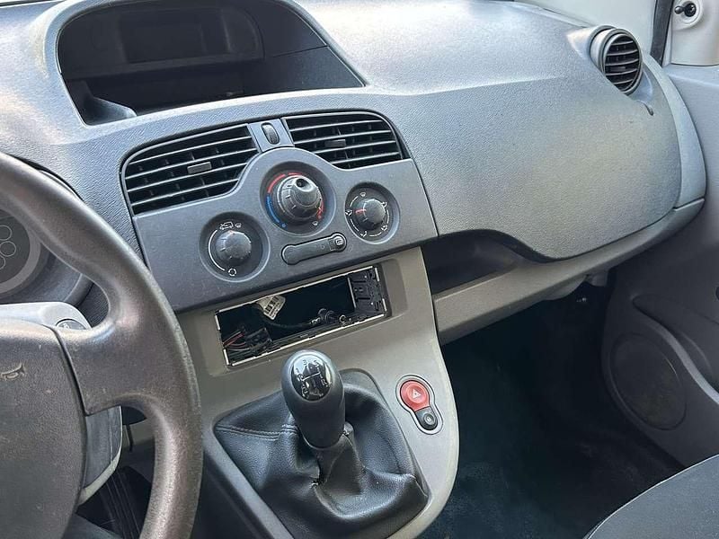 Gebraucht Renault Kangoo 86 PS (63 kW) 2010 Van