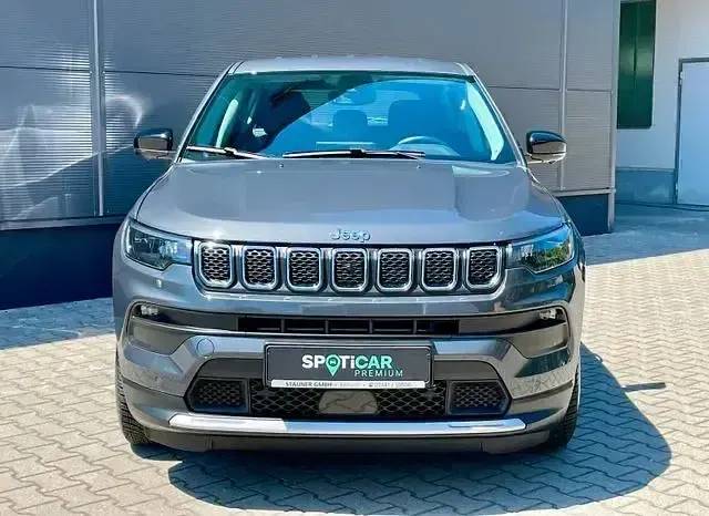 Gebraucht Jeep Compass Altitude 131 PS (96 kW) 2025 Graphite grey uni SUV