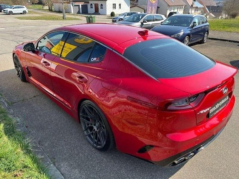 Gebraucht Kia Stinger GT 366 PS (269 kW) 2020 Rot Kleinwagen