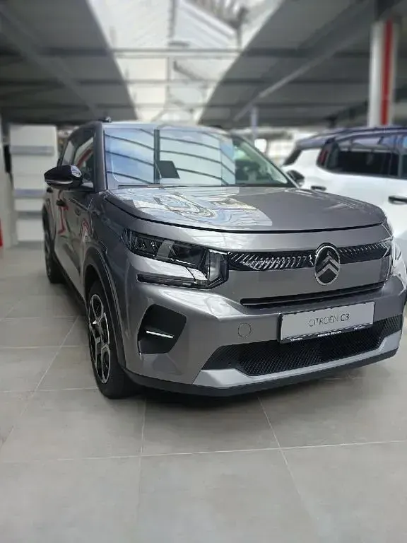Neu Citroën C3 101 PS (74 kW) 2026 Grau SUV