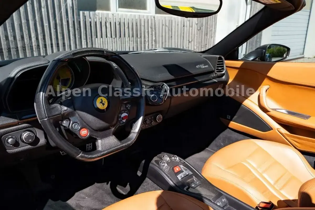 Gebraucht Ferrari 458 570 PS (419 kW) 2012 Nero daytona Cabrio