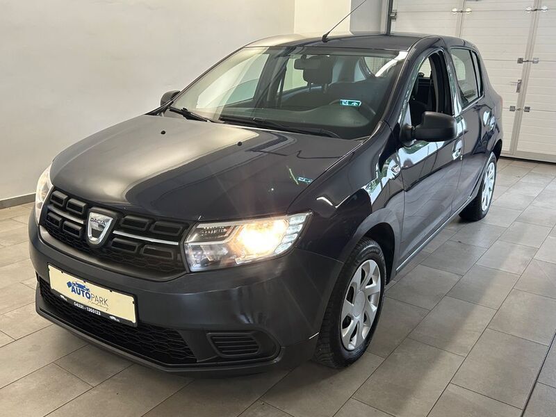 Beige Gebraucht 2017 Dacia Sandero Essentiel Kleinwagen | 4.480 € (Fairer Preis) - Bild 1/4