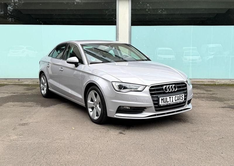 Gebraucht Audi A3 Sport 150 PS (110 kW) 2014 Grau Limousine