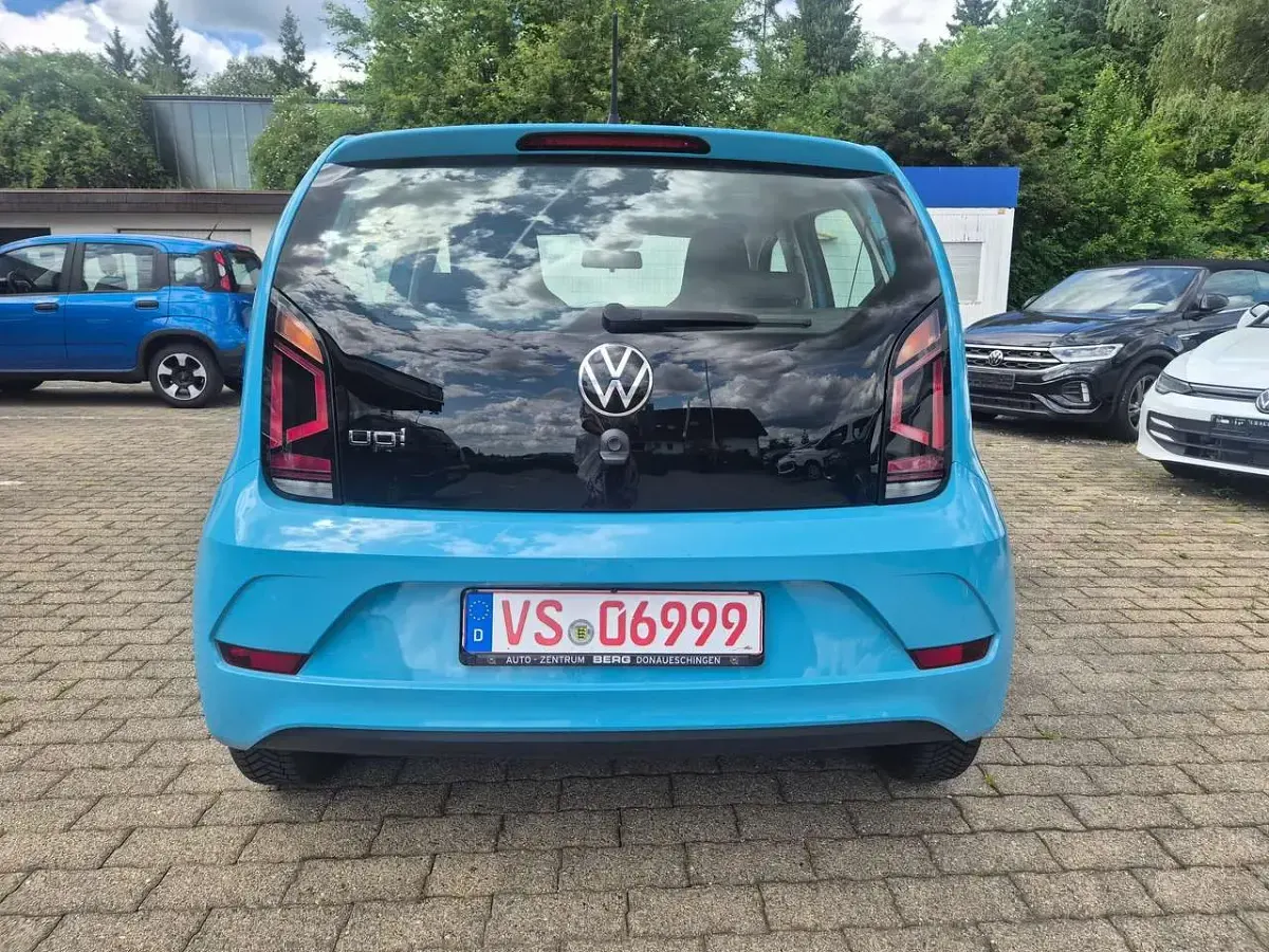 Gebraucht VW up! Active 65 PS (47 kW) 2022 Real blue Kleinwagen