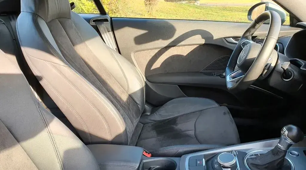 Gebraucht Audi TT Sport 230 PS (169 kW) 2015 Grau Coupé