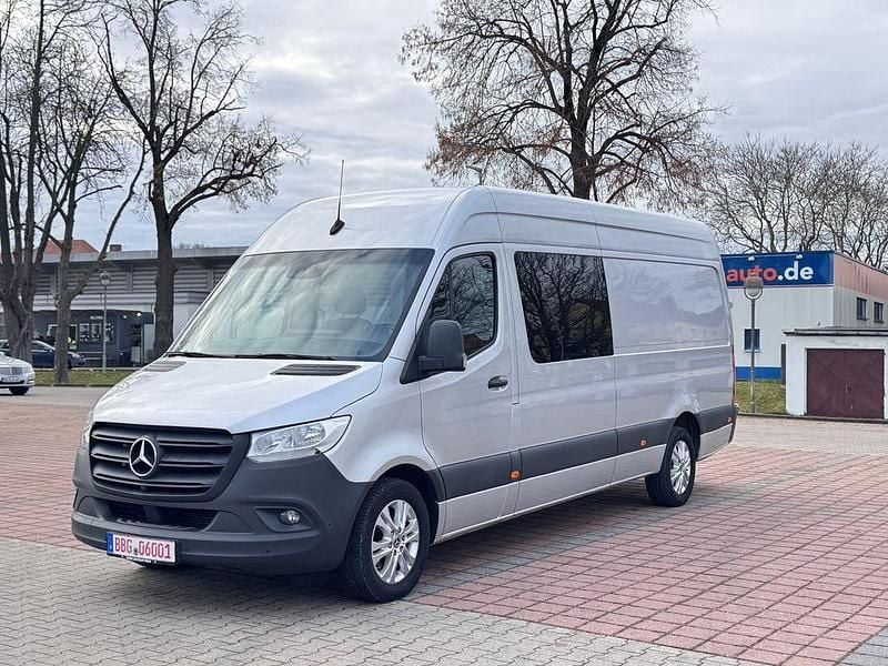 Silber Gebraucht 2020 Mercedes Sprinter Van | 29.999 € (Superpreis) - Bild 1/4
