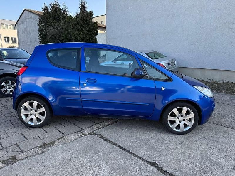 Gebraucht Mitsubishi Colt Motion 95 PS (69 kW) 2007 Antillenblau (m) Kleinwagen