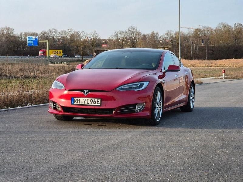 Gebraucht Tesla Model S 309 kW (421 PS) 2017 Rot Kleinwagen