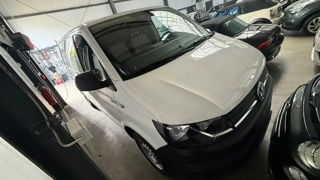 Gebraucht VW Transporter 102 PS (75 kW) 2017 Weiß Van