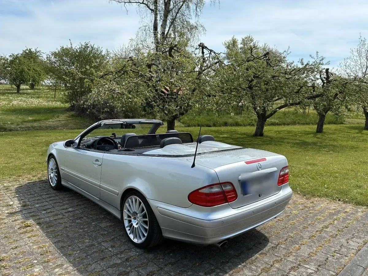 Gebraucht Mercedes CLK230 Elegance 193 PS (141 kW) 1999 Silber Cabrio