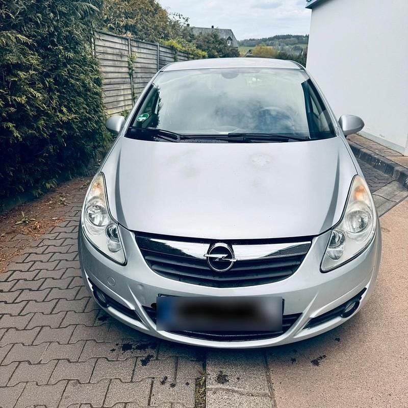 Second-hand Opel Corsa 80 CP (58 kW) 2008 Argintiu Hatchback