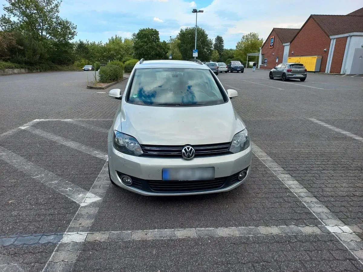 Gebraucht VW Golf VI Team 80 PS (58 kW) 2011 Grau Kleinwagen