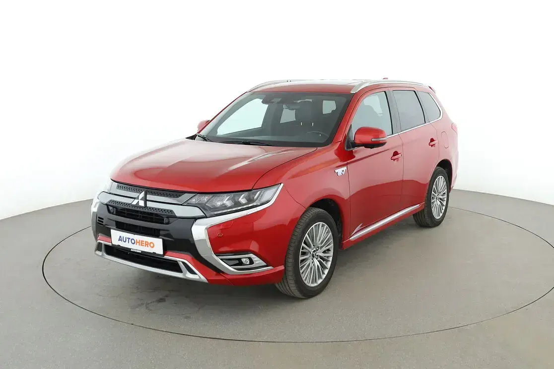 Gebraucht Mitsubishi Outlander P-HEV Top 311 PS (228 kW) 2019 SUV
