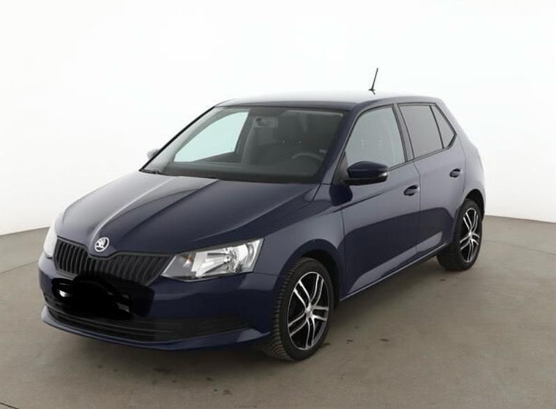 Gebraucht Skoda Fabia 90 PS (66 kW) 2016 Blau Kleinwagen