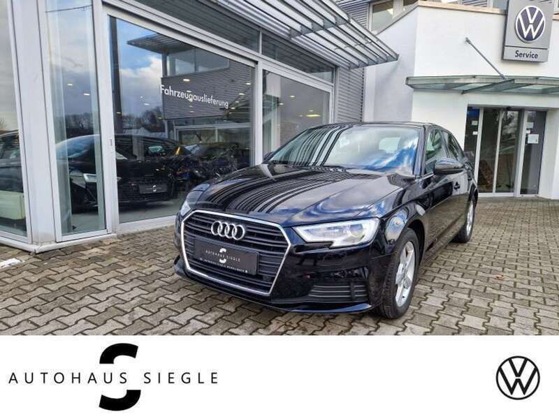 Schwarz Gebraucht 2020 Audi A3 Sportback Comfort Limousine | 17.770 € (Guter Preis) - Bild 1/4