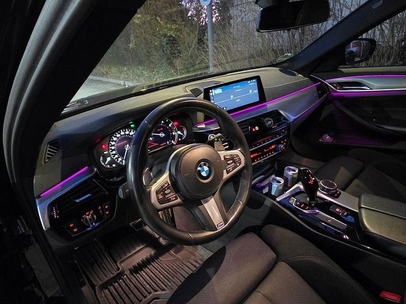 Usata BMW 525 Performance 231 CV (169 kW) 2017 Nero Station wagon