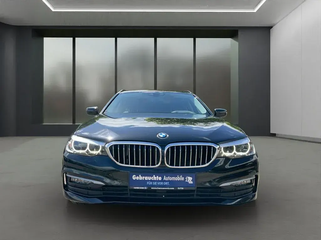 Gebraucht BMW 520 Performance 190 PS (139 kW) 2018 Schwarz Limousine