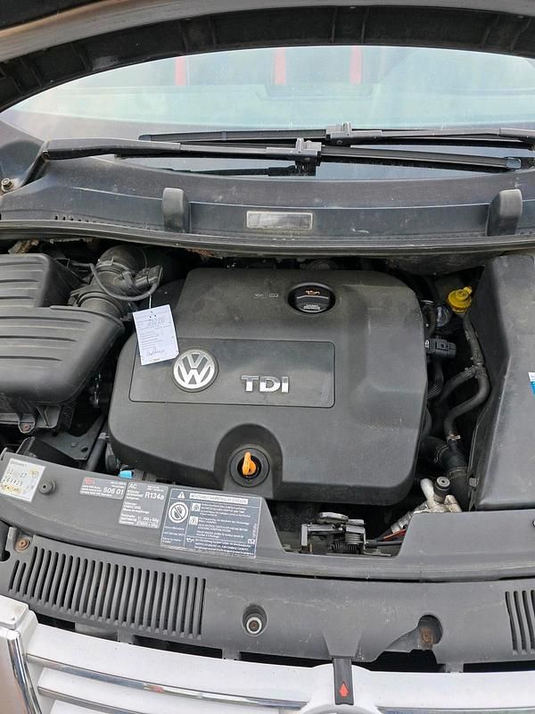 Gebraucht VW Sharan 116 PS (85 kW) 2005 Silber Van / Kleinbus