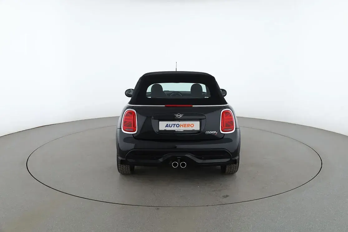 Usata Mini Cooper S Cabriolet Essential 178 CV (130 kW) 2022 Nero Cabrio