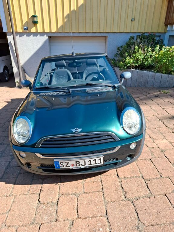 Grün Gebraucht 2004 Mini One Cabriolet Cabrio | 3.500 € (Fairer Preis) - Bild 1/4