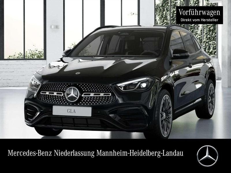 Schwarz Neu 2025 Mercedes GLA200 AMG SUV | 44.950 € - Bild 1/2