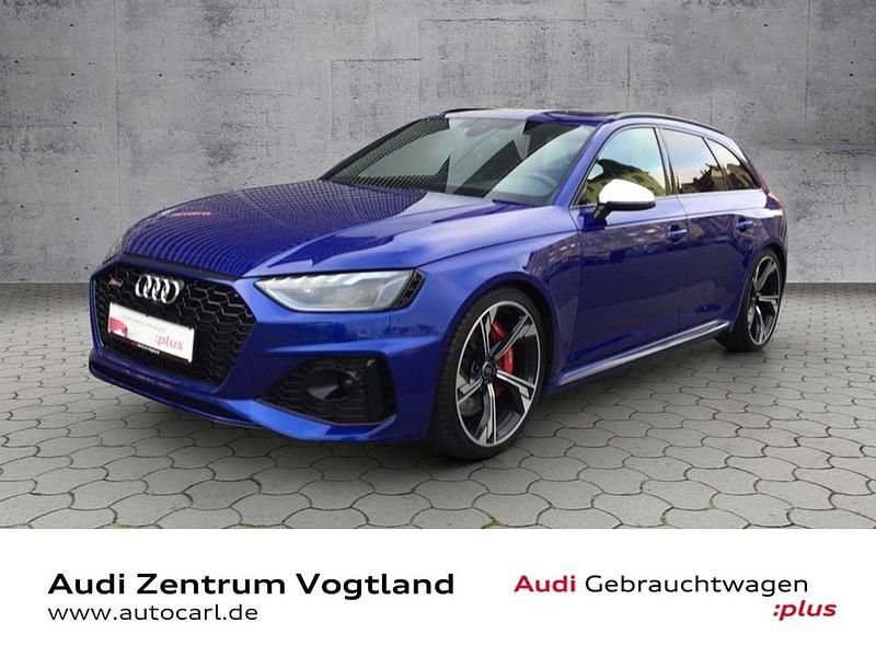 Gebraucht Audi RS4 Ambiente 450 PS (330 kW) 2022 Individuallackierungen audi exclusive Kombi