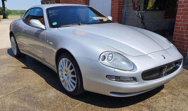 Silber Gebraucht 2004 Maserati 4200 GT Limousine | 30.000 € - Bild 1/4