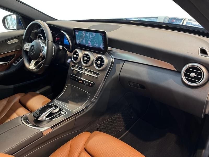 Gebraucht Mercedes C300e AMG 194 PS (142 kW) 2020 Blau Limousine