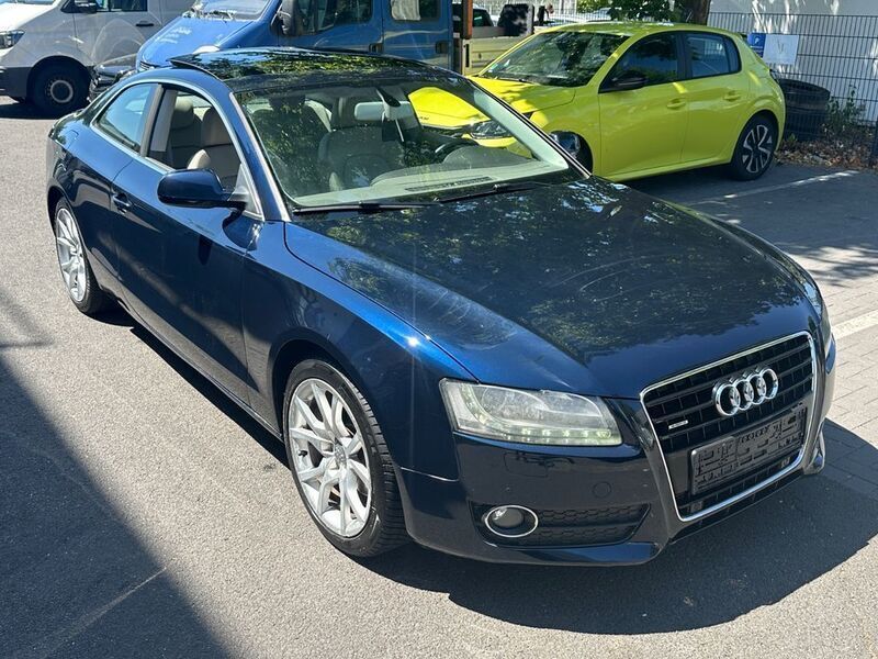 Blau Gebraucht 2011 Audi A5 Advanced Coupé | 8.700 € (Superpreis) - Bild 1/4